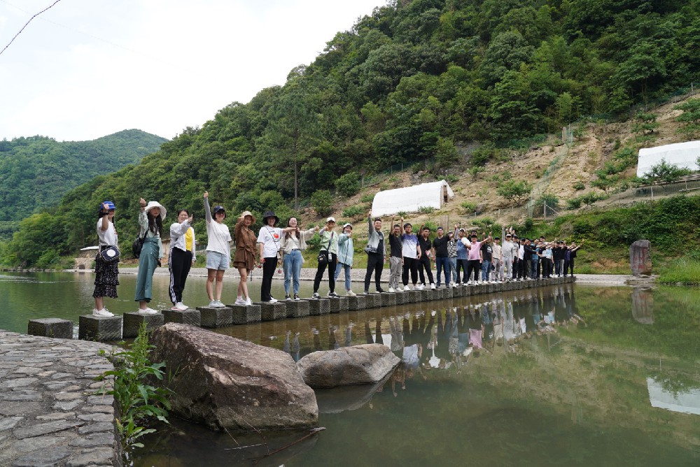 “展望未來(lái)，共創(chuàng)輝煌！”2023大名府家用電梯團(tuán)建拓展活動(dòng)圓滿舉辦！