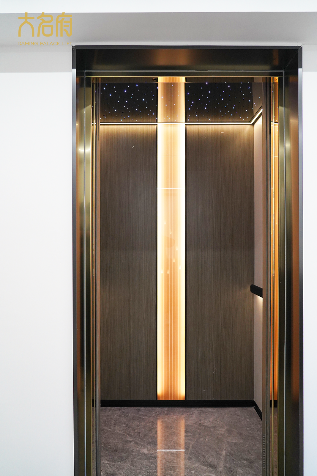 1708306358390578.png 777.png